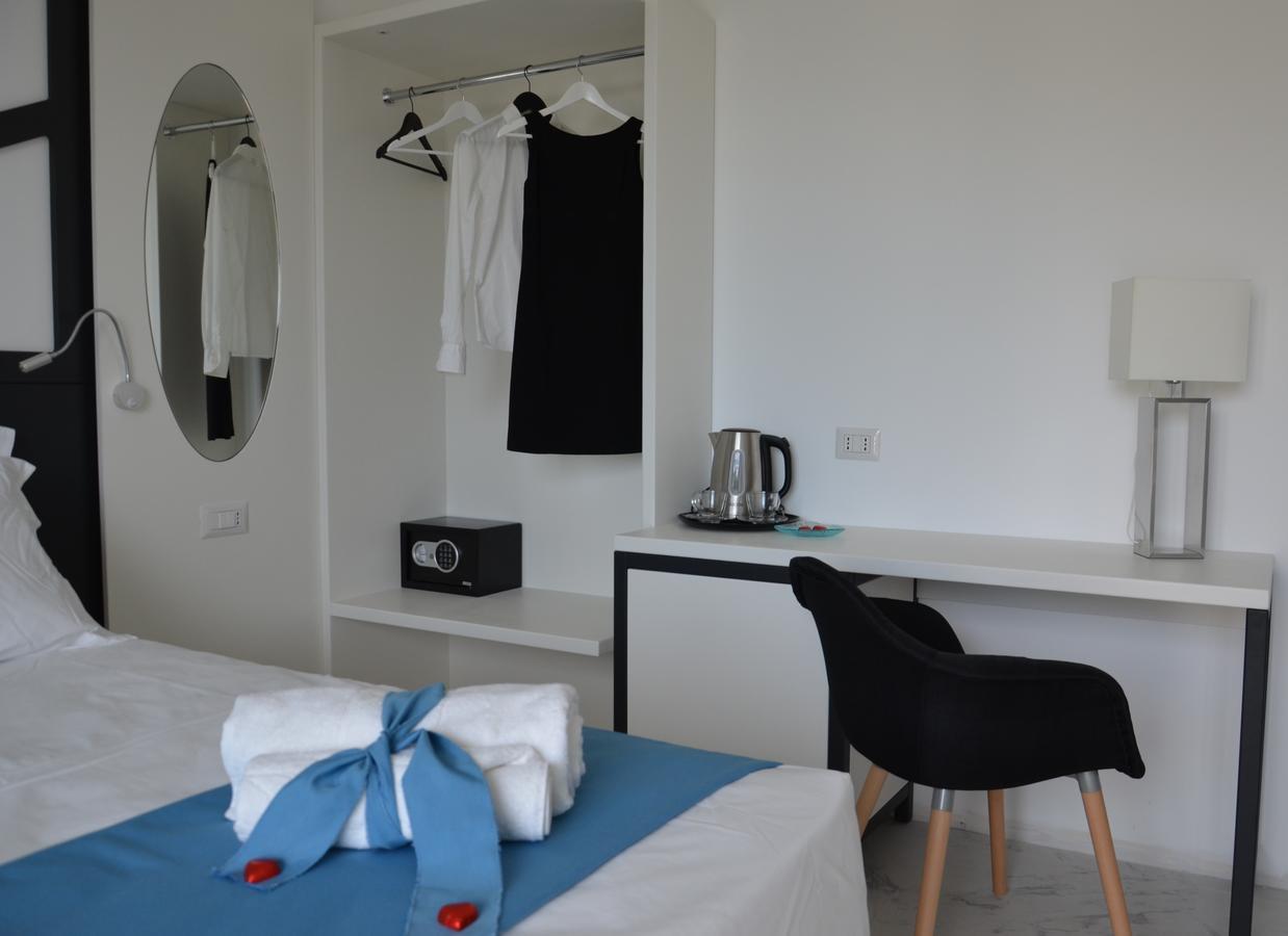Centurio luxury rooms Santa Domenica  Esterno foto