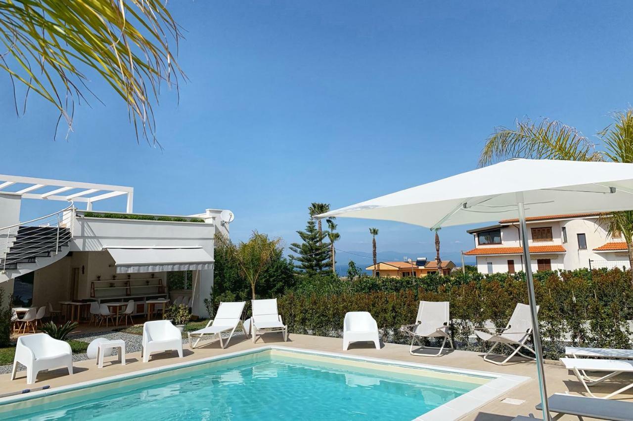 Centurio luxury rooms Santa Domenica  Esterno foto