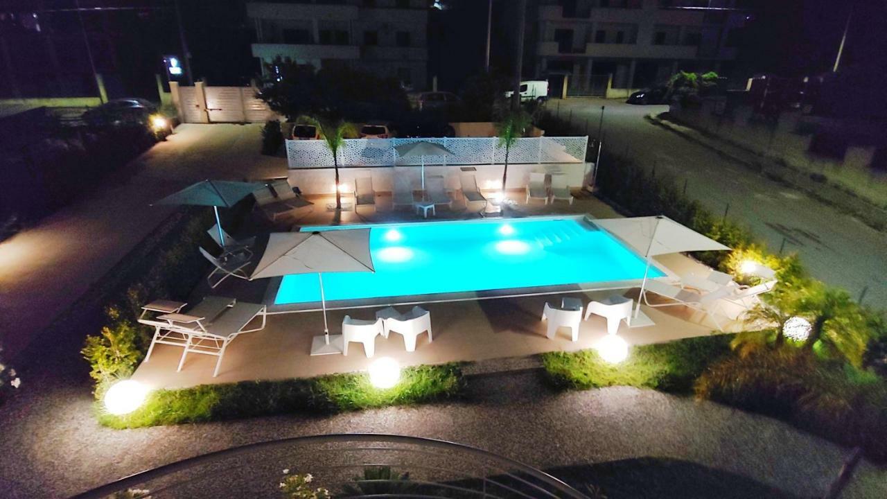 Centurio luxury rooms Santa Domenica  Esterno foto